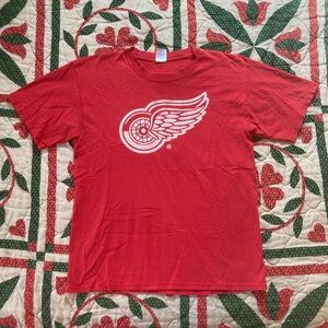 Y2k red wings shirt